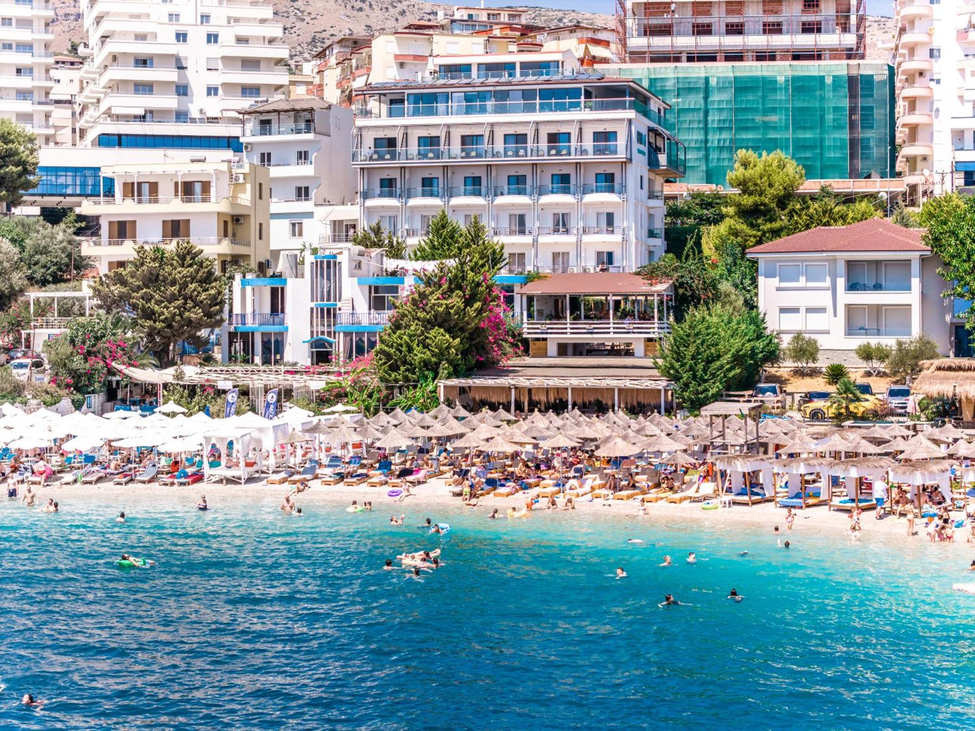 Epirus Hotel Sarandë Exterior foto