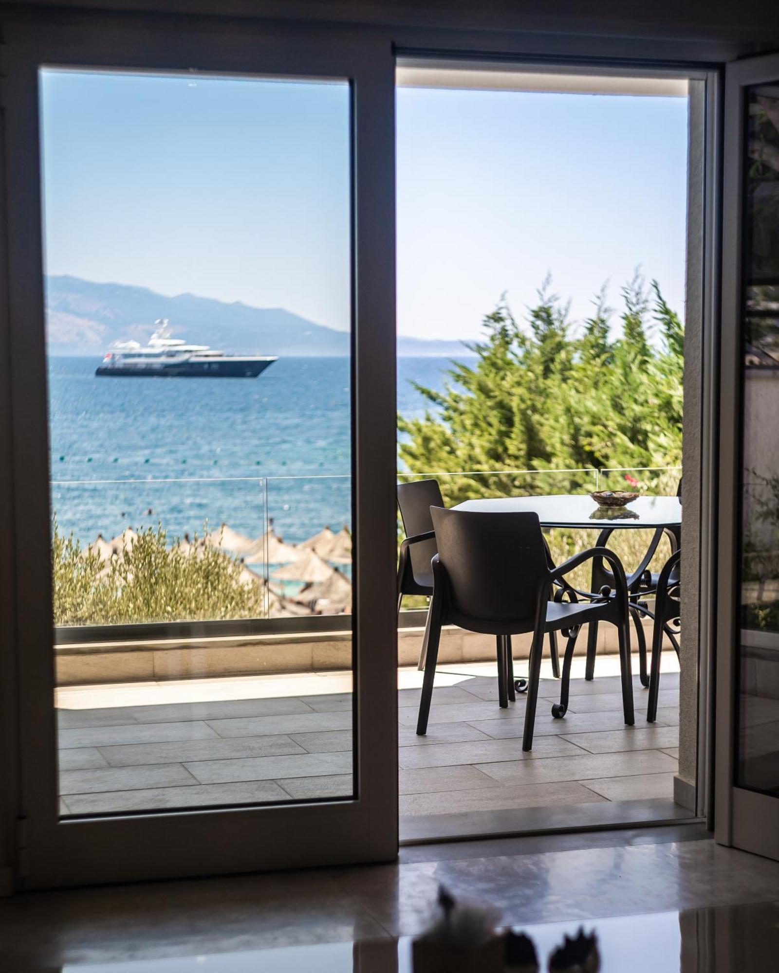 Epirus Hotel Sarandë Exterior foto