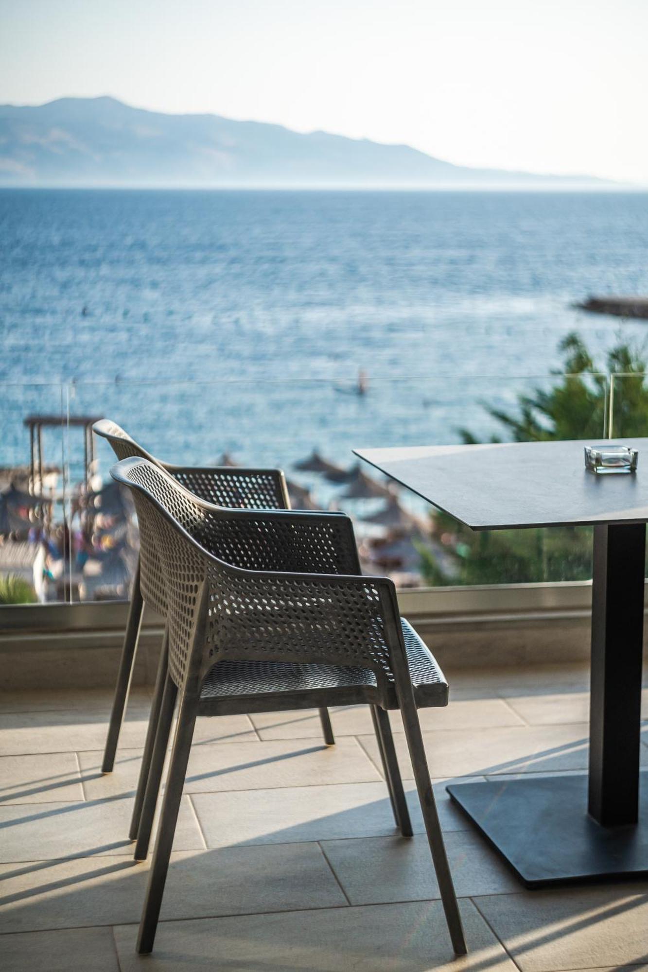 Epirus Hotel Sarandë Exterior foto